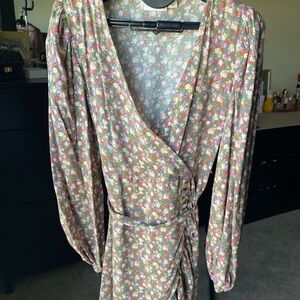SO Multicolor Floral Long Sleeve Dress